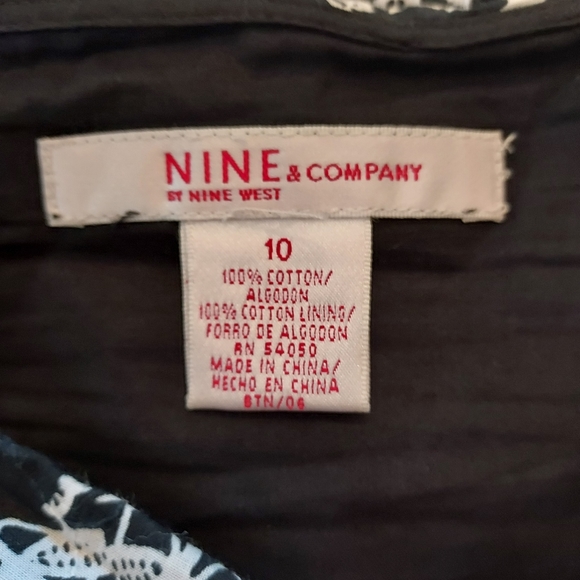 Nine West Nine & Co. Black & White Cotton Eyelet A-line Skirt w Side Zip. - Picture 8 of 13